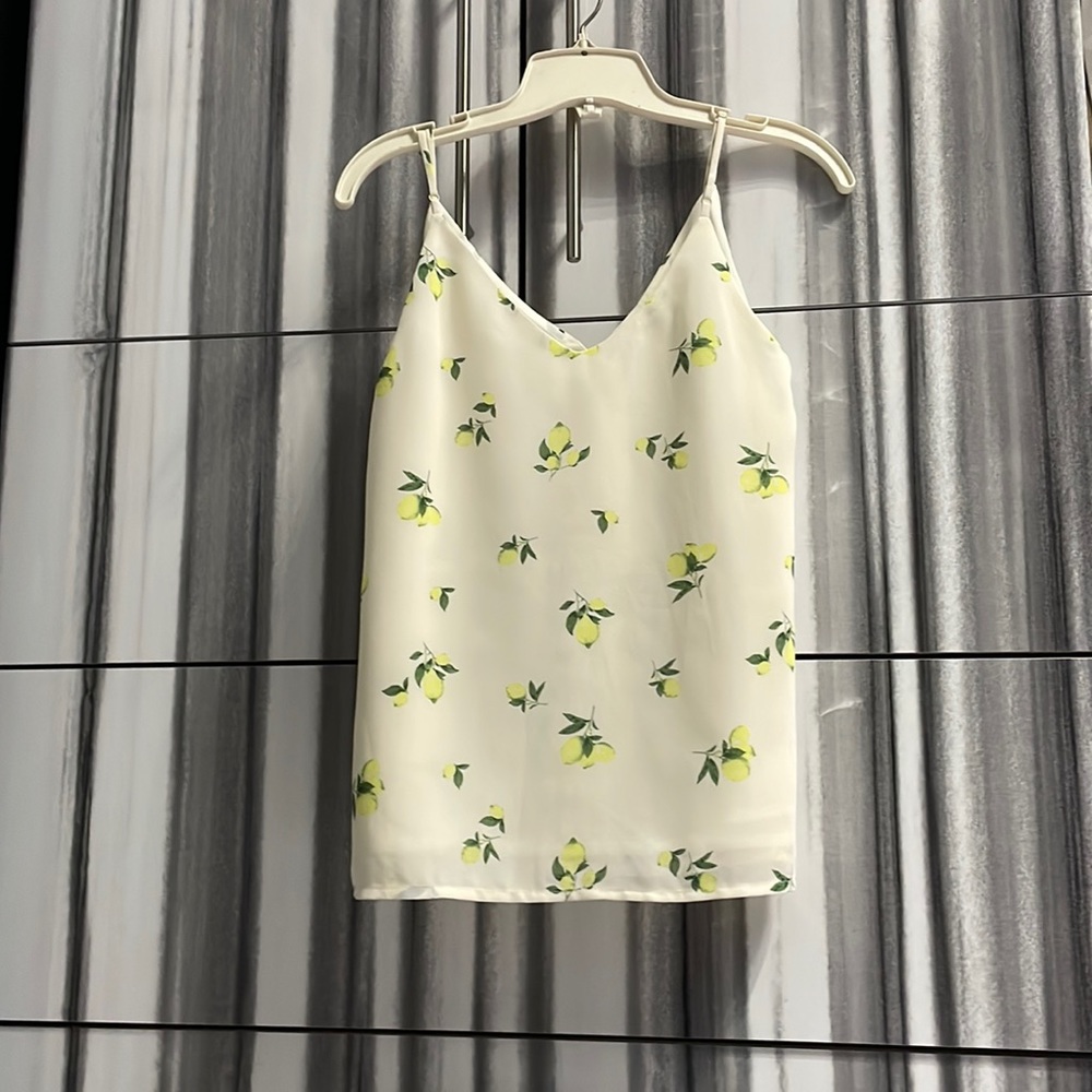 Sophie rue top, adjustable strap . Size M. NWT.